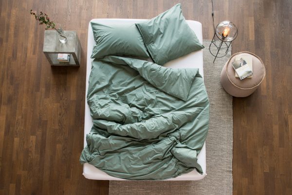 Bettwäsche aus Bio Baumwolle von lavie. Nachhaltige Bettbezüge aus Bio-Baumwolle in waldgrün.