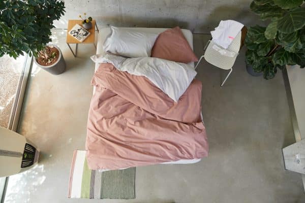 Bettwäsche aus Bio-Baumwolle von lavie. Nachhaltige Bettbezüge aus Bio-Baumwolle in rose