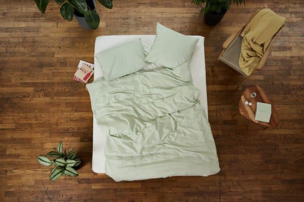 Bettwäsche aus Bio-Baumwolle von lavie. Nachhaltige Bettbezüge aus Bio-Baumwolle in sage pastellgrün