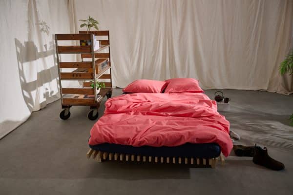 Bettwäsche aus Bio-Baumwolle von lavie. Nachhaltige Bettbezüge aus Bio-Baumwolle in lychee